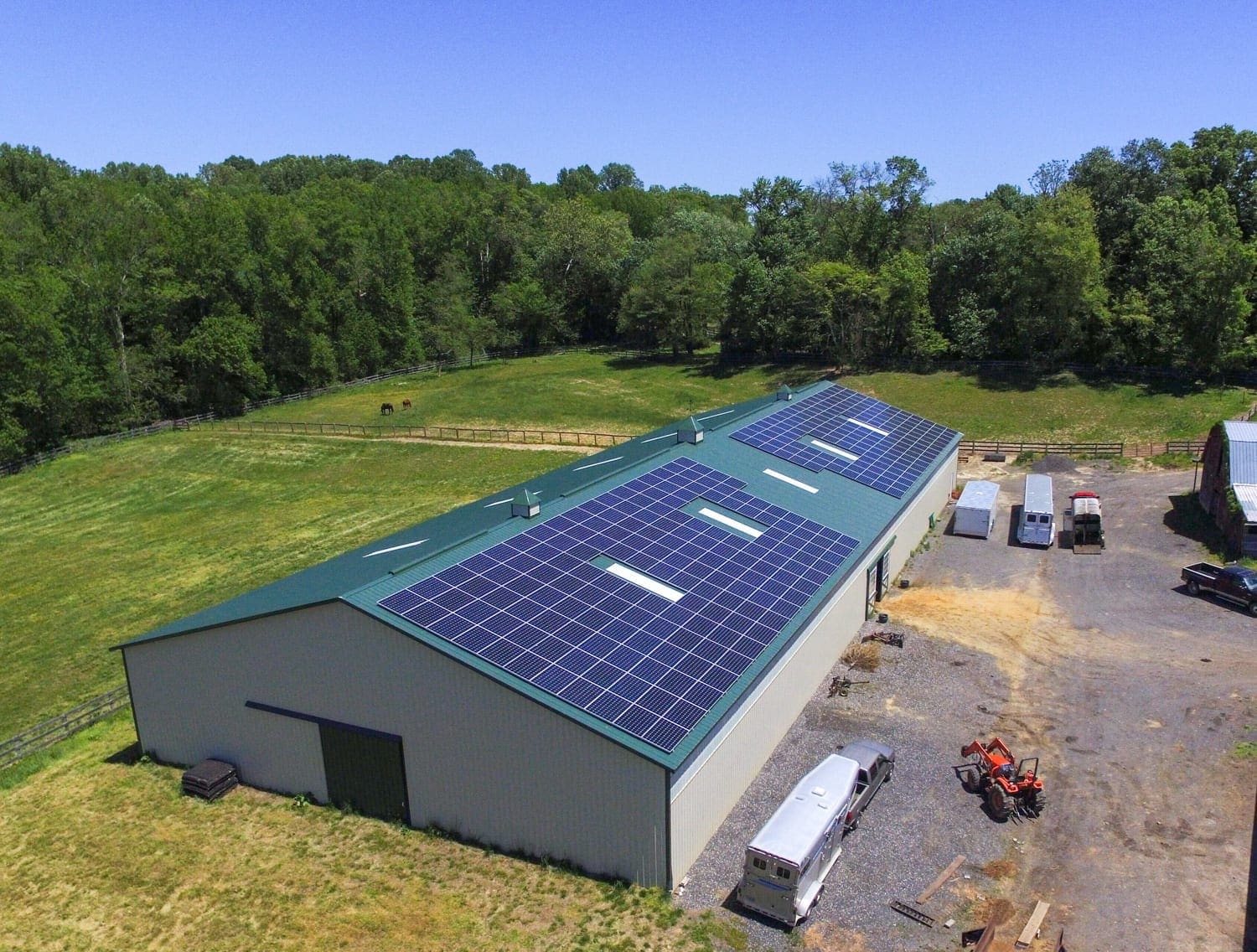 Dodon Farm solar panels barn