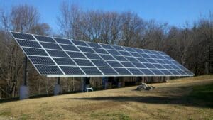 Commercial Rooftop Solar vs. Ground-Mount: Which Is Right for Your Business? - Aurora Energy | Commercial Solar